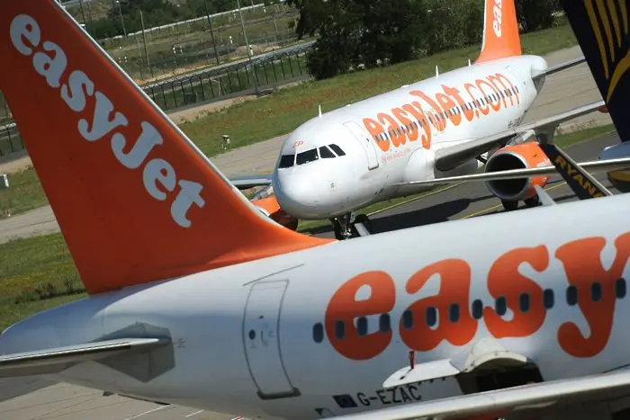 EasyJet спира полетите до Москва