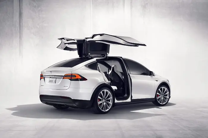 Климатикът на Tesla X 