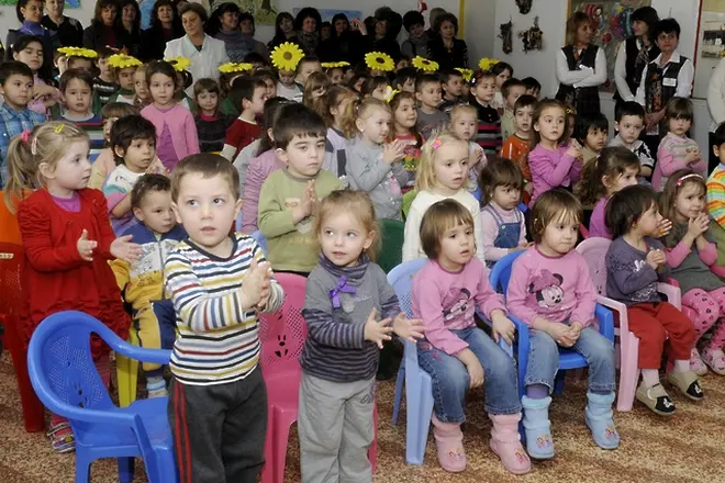 Детската градина - 12 часа  в големите градове