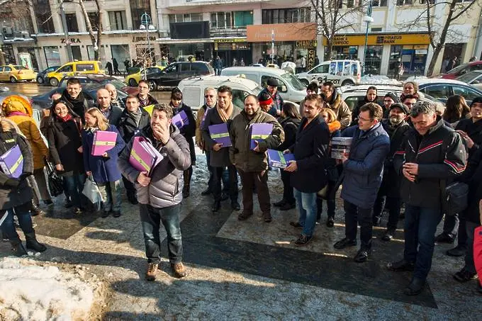 Кой кой е. Справочник на новите коалиции