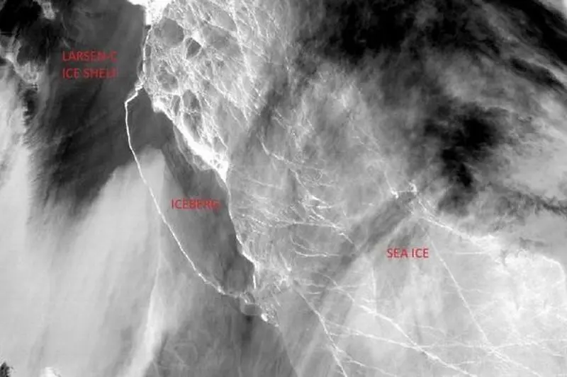 Гигантски айсберг се отдели от Антарктида