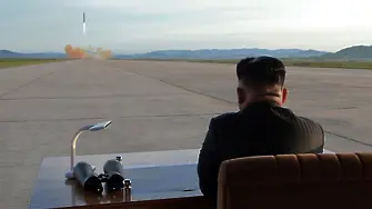 Защо Тръмп нарече Ким точно Rocket Man?