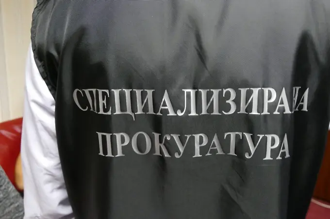 Гешев взе на специален надзор разследването за водната криза