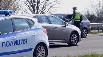 Кой е дарявал храна и напитки на полицаите в Силистра по време на извънредното положение? 