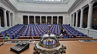 100% въведени протоколи: шест партии в парламента