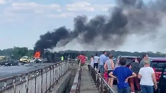 От коронавируса има и полза. За някои чиновници!