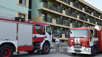 Пожар в дом за възрастни хора, четирима души загинаха