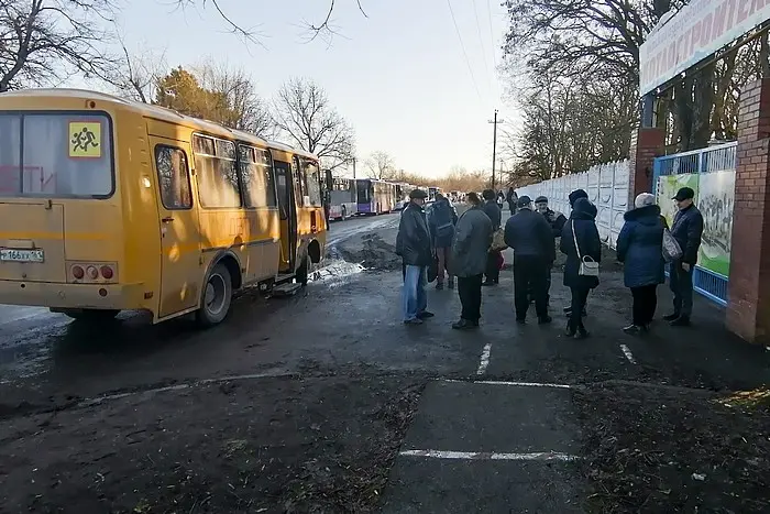 Сепаратистите в Донецк и Луганск обявиха всеобща мобилизация (ВИДЕО)