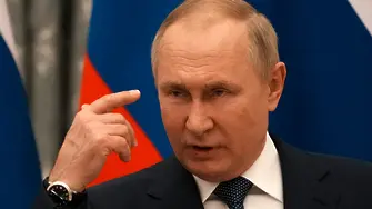 Путин: Ако продължи да се бори, Украйна може да загуби държавността си