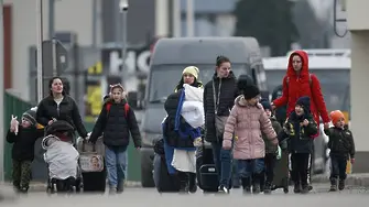 И частните домове ще получат пари за настаняване на бежанци