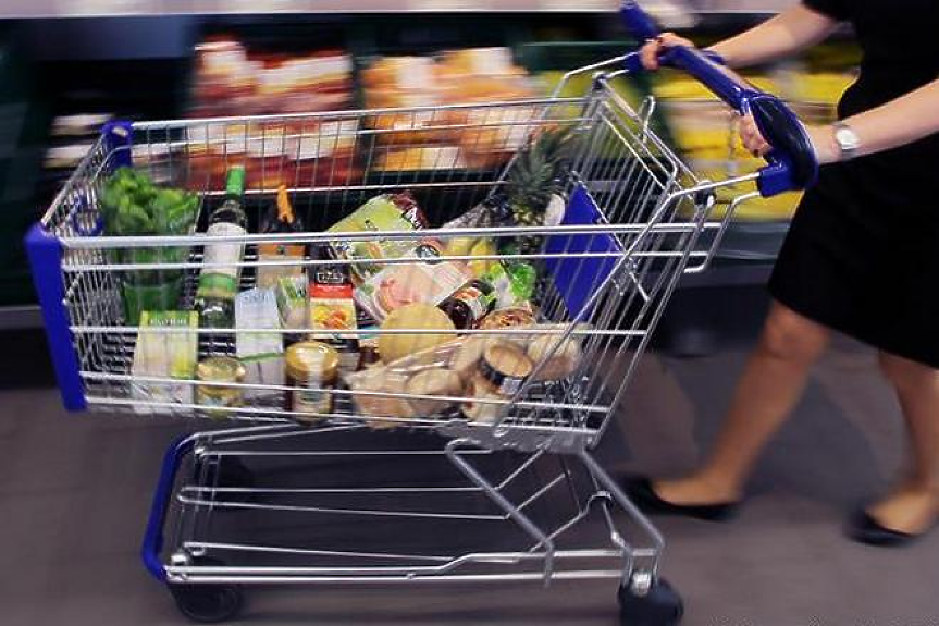 Френските супермаркети приеха да предлагат основни хранителни продукти на по-ниски цени