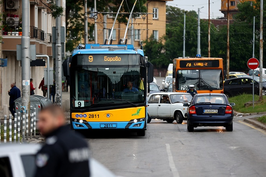 СОС ще върне картата за една градска линия за наземен транспорт и метро