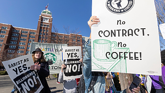 Шефът на Starbucks ще работи всеки месец по половин ден в някое от кафенетата си