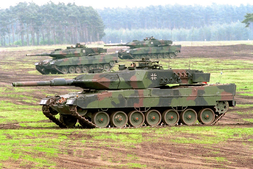 В Украйна са пристигнали до 21 Leopard 2 и до 40 БМП-та Marder