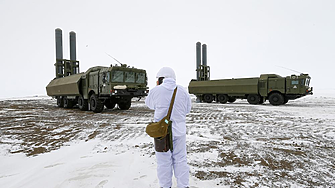 Русия започна военни учения в Арктика