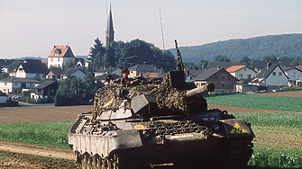 Дания ще достави на Украйна 100 танка Leopard 1