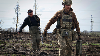 Войната днес: Русия напредва още в Бахмут