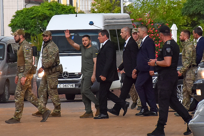 При посещението на Зеленски шефът на нашата НСО бил в командировка в Брюксел