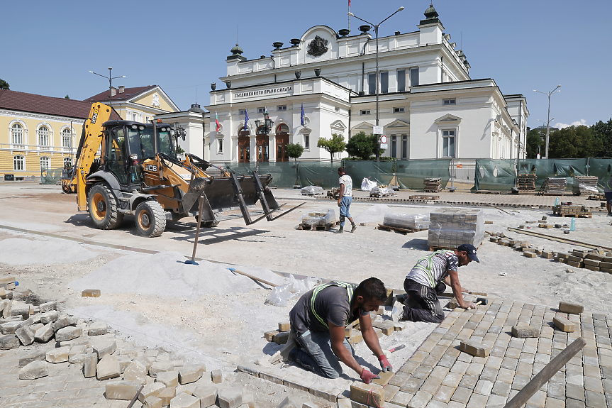 Работи се, без да се бърза