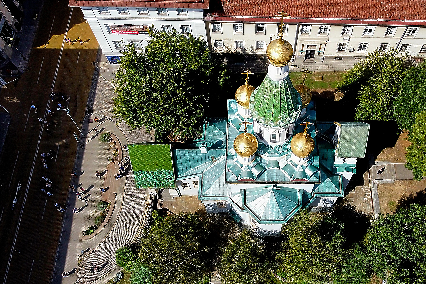 Прокуратурата ще проверява чия е Руската църква 3 месеца. Засега