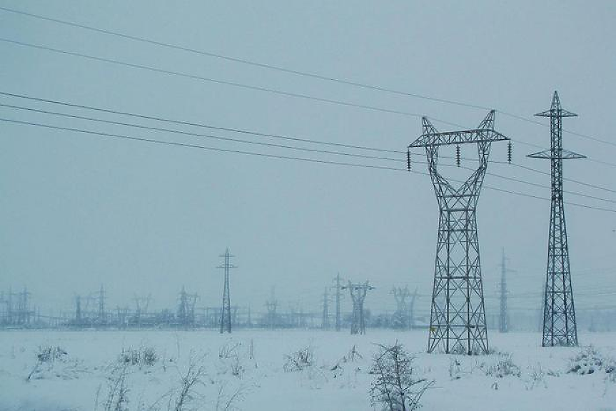 Защо внасяме ток? Имаме мощности, но произвеждат скъпо