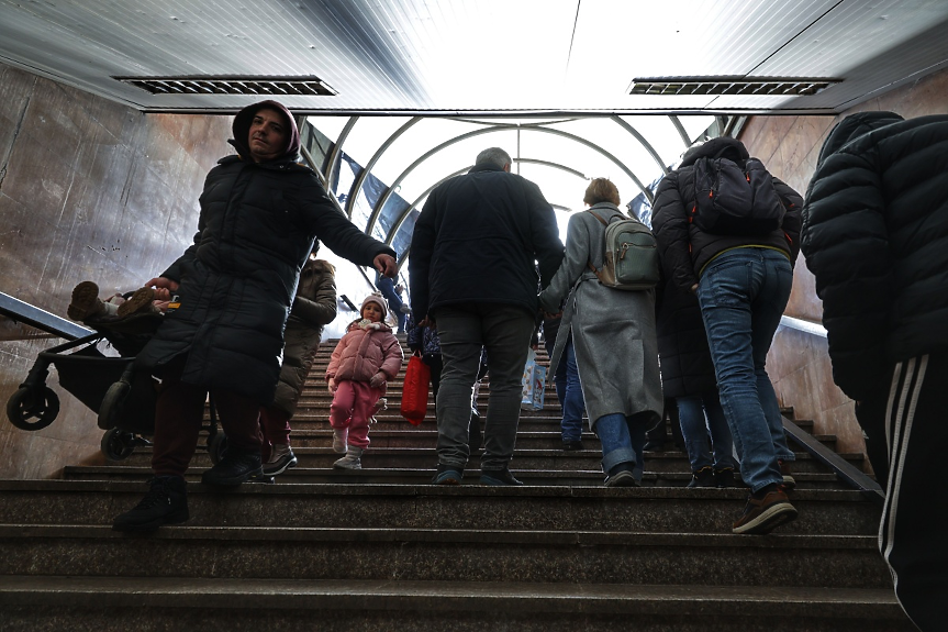 Градският транспорт в София ще се движи до 4,30 ч. в новогодишната нощ 